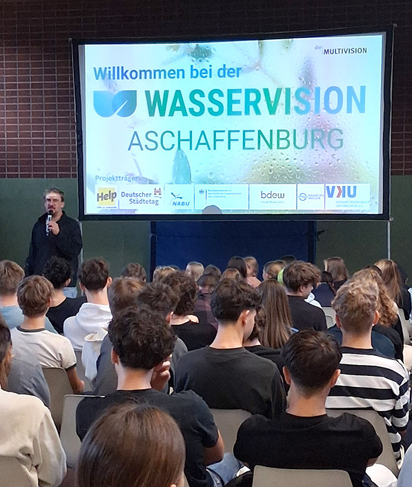 Vortrag vor Schülern zur Wasservision